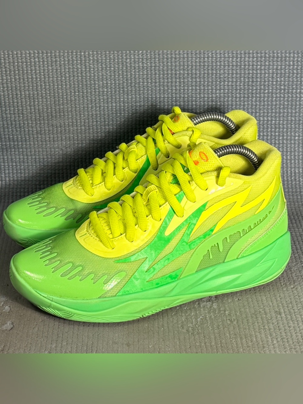 Puma LaMelo Ball MB.02 "Nickelodeon Slime" Sneakers Big Kid Size 6Y
